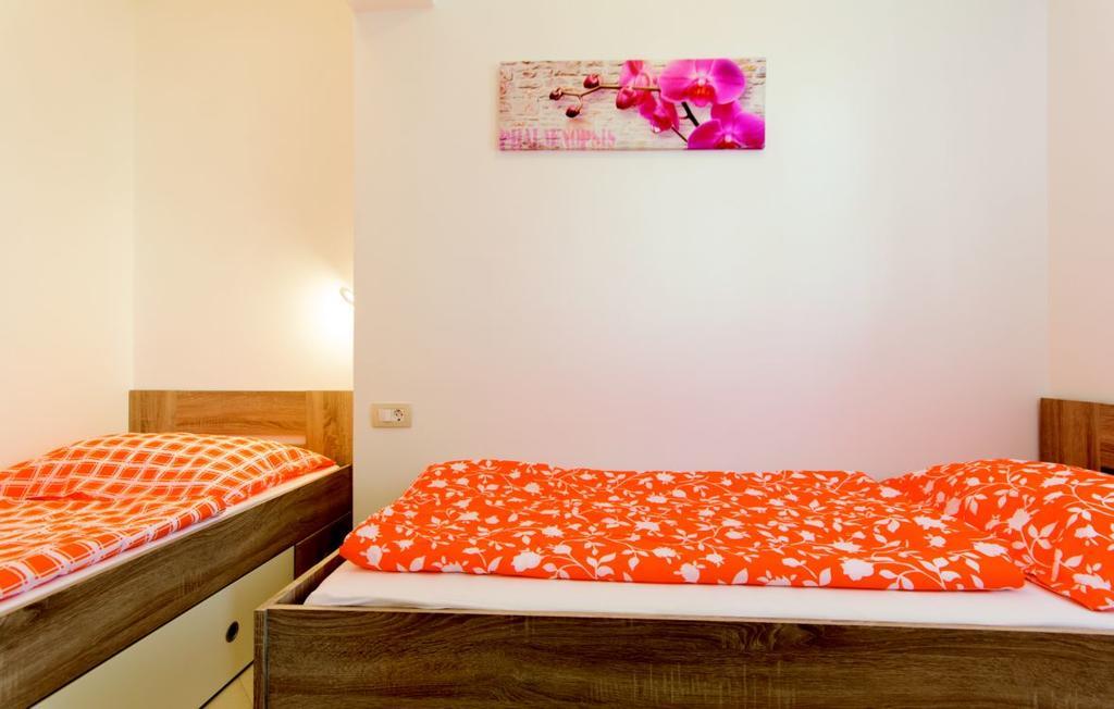 Vilic Apartment *