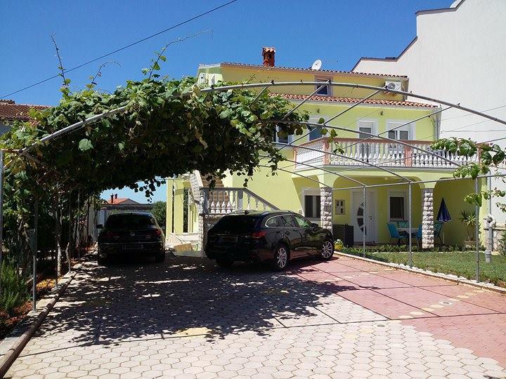 Vilic Apartment *